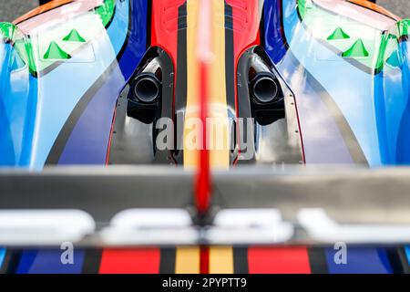 Porsche 963, Porsche Penske Motorsport, Präsentation des Sonderdesigns Le Mans 2023, enthüllt die Sonderliese Le Mans 2023, Stockfoto