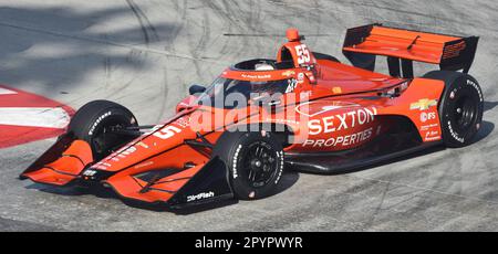 IndyCar-Fahrer Benjamin Pedersen, der am Long Beach Grand Prix in A.J. teilnimmt Foyt Racings Auto Nr. 55. Stockfoto