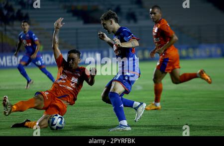 Valencia, Carabobo, Venezuela. 3. Mai 2023. 03. Mai 2023. Mach ein Gruppenspiel der Copa Sudamericana, zwischen Academia Puerto Cabello (Venezuela) und Tigre aus Argentinien, gespielt im Misael Delgado-Stadion, in der Stadt Valencia, Venezuela. Foto: Juan Carlos Hernandez (Kreditbild: © Juan Carlos Hernandez/ZUMA Press Wire) NUR REDAKTIONELLE VERWENDUNG! Nicht für den kommerziellen GEBRAUCH! Stockfoto