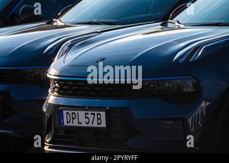 Göteborg, Schweden - Juli 30 2022: LYNK- und Co 01-PHEV-Fahrzeuge bereit zur Auslieferung Stockfoto