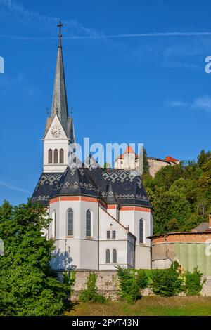 Kirche St. Martin in Bled, Slowenien. Neogotische Pfarrkirche aus dem Jahre 1905. Stockfoto