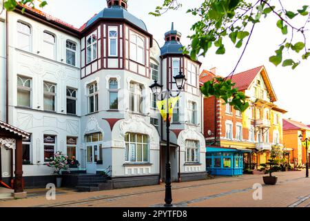 Zelenogradsk, die ehemalige deutsche Kurstadt Kranz. Eine gemütliche Stadt am Ufer der Ostsee. Region Kaliningrad, Zelenogradsk, Russland - Mai 26, Stockfoto