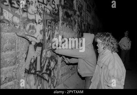 Westberlin, 14.01.1990, Wall Woodspeckers at the Wall at Potsdamer Platz, [automatisierte Übersetzung] Stockfoto