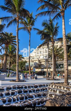 Spanien, Kanarische Inseln, Lanzarote. Costa Teguise. Das Hotel Gran Melia Salinas wurde nach dem Vorbild von Cesar Manrique gestaltet. Stockfoto