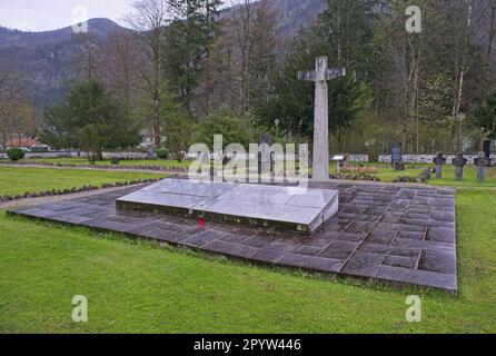 Ebensee, Österreich - 24. April 2023: Ebensee war ein Unterlager des Konzentrationslagers Mauthausen, das von der SS errichtet wurde, um Tunnel für die Lagerung von Rüstungsgütern zu bauen Stockfoto