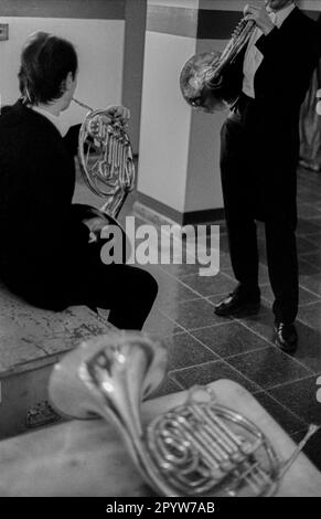 DDR, Berlin, 19.02.1989, XII Musikbiennale, Konzerthaus Berlin (Schauspielhaus), Georgianisches Symphonieorchester [maschinelle Übersetzung] Stockfoto