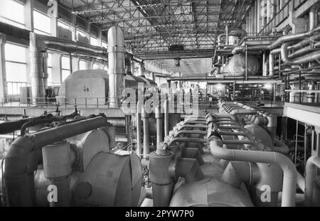 Bulgarien, Kosloduj, 14-11-1991. Archiv: 30-04-20 das Kernkraftwerk Kosloduj ist das einzige in Betrieb befindliche Kernkraftwerk in Bulgarien. Es liegt 200 km nördlich von Sofia und 5 km östlich von Kosloduj an der Donau. Der Bau des Kernkraftwerks begann am 6. April 1970. Foto: Inneres des NPP [automatisierte Übersetzung] Stockfoto