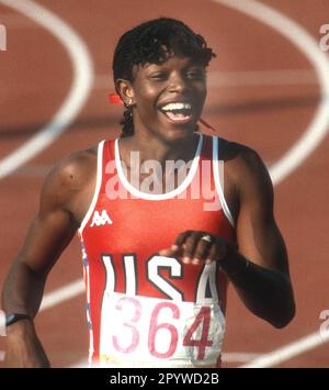 Olympische Spiele 1984 in Los Angeles. 200m/400m Gold: Valerie Brisco-Hooks (USA) 06.08.1984. [Maschinelle Übersetzung] Stockfoto