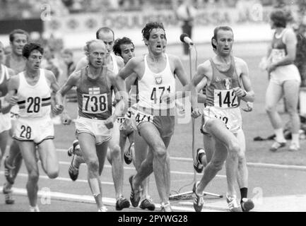 1971 5,000 Meter von rechts: Jean Wadoux (Frankreich) , Bronislaw Malinowski (Polen) , Harald Norpoth (Hidden), Juha Vätäinen (Finnland / #738) und Emiel Puttemans (Belgien) 14.08.1971 [automatisierte Übersetzung] Stockfoto