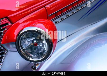 Detail eines alten roten Autos in perfektem Zustand, Brasilien Stockfoto