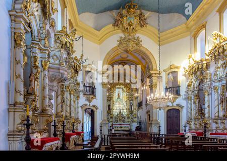 Das Interieur der reich verzierten historischen brasilianischen Barockkirche in Ouro Preto in Minas Gerais, Brasilien, Brasilien Stockfoto