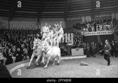 Stars of the Manege-The Golden Ten 1966 [automatisierte Übersetzung] Stockfoto
