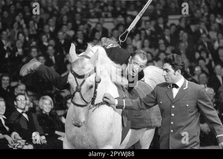 Stars of the Manege-The Golden Ten 1966 [automatisierte Übersetzung] Stockfoto