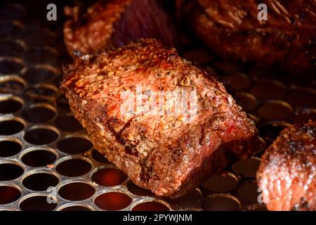 Brasilianisches Barbecue mit Rindfleisch, gekocht auf dem Grill oder auf einem Spieß, Brasil Stockfoto