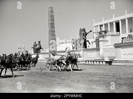 Italien. Lazio. Rom. 1953. Dreharbeiten an Wagenrennen für den Film „Theodora, Sklave Empress“ im Jahr 1954. Safa Palatino Studios. C-IT-TEO-072 Copyright-Hinweis: Max Scheler/SZ Photo.“ Stockfoto