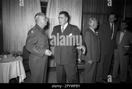 Tagung der amerikanischen Handelskammer (AHK) im Hotel Kempinski in Berlin, Oktober 1955. Stockfoto