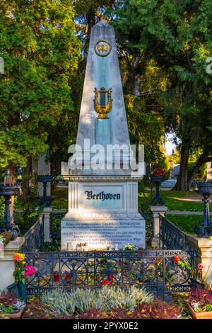 Ehrengrab des Komponisten Beethoven, Zentralfriedhof, Wien, Österreich Stockfoto