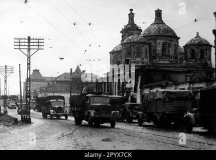 Deutsche Lastwagen in Orel. Foto: Chambortzky [maschinelle Übersetzung] Stockfoto