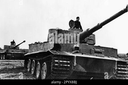 Tank VI Tiger während einer Demonstration an einem Manövrierplatz in Deutschland. PK-Foto: Schwahn. [Maschinelle Übersetzung] Stockfoto