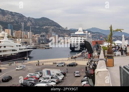 La Condamine, Monaco, 22. 2023. April:- Ein Blick auf Port Hercules, den Haupthafen von Monaco, befindet sich in der La Condamine Station. Stockfoto