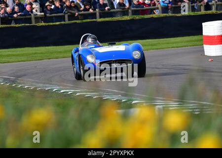 Stephan Rettenmaier, Maserati 300S, Salvadori Cup, ein 20-minütiges Einzelfahrer-Rennen für Sportwagene, das zwischen 1955 und 1960 Uhr in Goodwood wetteiferte Stockfoto