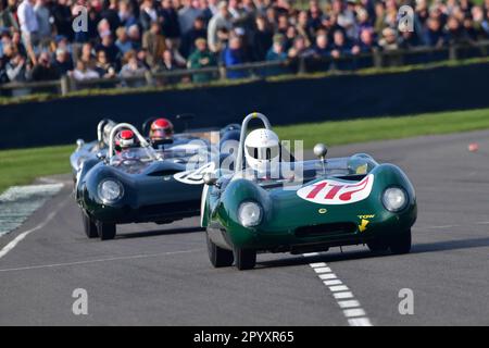 Salvadori Cup, ein 20-minütiges Rennen für Sportwagenfahrzeuge mit einem Fahrer, das zwischen 1955 und 1960 Uhr ausgetragen wurde, Goodwood 80. Members Meeting, Goodwood Moto Stockfoto