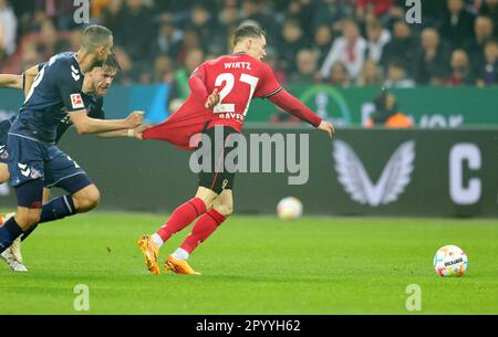 Leverkusen, Deutschland. 05. Mai 2023. firo : 5. Mai 2023, Fußball, 1. Bundesliga: Erste Bundesliga Bayer Leverkusen - 1. FC Köln Trikot-Abzieher Florian Wirtz Kredit: dpa/Alamy Live News Stockfoto