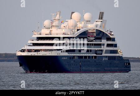 Das luxuriöse, frische Kreuzfahrtschiff Le Bellot ist nach dem französischen Marineoffizier und dem Artikforscher Joseph René Bellot benannt, der auf der Suche nach Sir John Franuti war Stockfoto