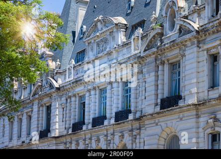 Gehobener, teurer Buenos Aires District La Recoleta bekannt für Boutiquen und Kulturleben. Stockfoto