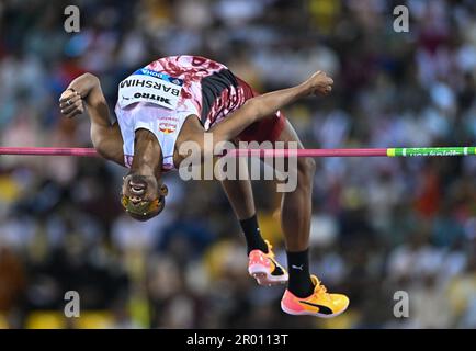 Doha, Katar. 5. Mai 2023. Mutaz Essa Barshim aus Katar tritt beim High Jump für Männer beim 2023. Diamond League Athletics Meeting im Suhaim bin Hamad Stadium in Doha, Hauptstadt von Katar, am 5. Mai 2023 an. Kredit: Nikku/Xinhua/Alamy Live News Stockfoto