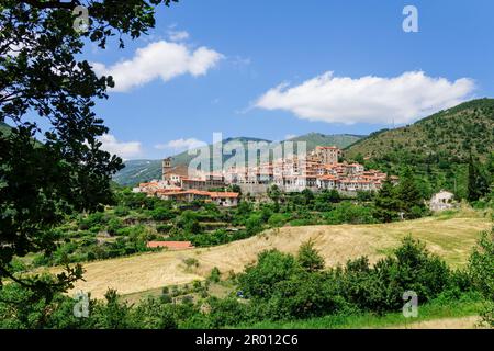 Mosset, Declarado uno de los pueblos mas bonitos de francia,Conflent, Roussillon, pirineos orientales,Francia, europa Stockfoto