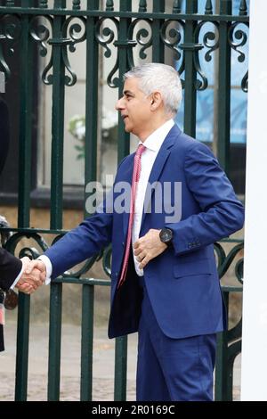 London, Großbritannien. 06. Mai 2023. Londons Bürgermeister Sadiq Khan trifft am 6. Mai 2023 zur Krönungszeremonie von König Charles III. Und Königin Camilla in Westminster Abbey, London, UK ein. Foto: Raphael Lafargue/ABACAPRESS.COM Kredit: Abaca Press/Alamy Live News Kredit: Abaca Press/Alamy Live News Stockfoto