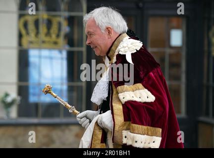 Der Lord Mayor of London, Nicholas Lyons, trifft in Westminster Abbey im Zentrum von London ein, vor der Krönungszeremonie von König Karl III. Und Königin Camilla. Foto: Samstag, 6. Mai 2023. Stockfoto
