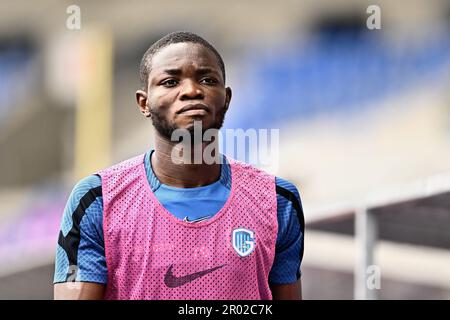 Lommel, Belgien. 06. Mai 2023. Jong Genks Sieg Beniangba wurde vor einem Fußballspiel zwischen Jong Genk (U23) und KMSK Deinze am Samstag, den 06. Mai 2023 in Genk, am 9. (Von 10) Tag der Relegation Play-offs der 1B. Division der belgischen Meisterschaft „Challenger Pro League“ 2022-2023 in der zweiten Division der belgischen Meisterschaft gezeigt. BELGA FOTO JOHAN EYCKENS Kredit: Belga News Agency/Alamy Live News Stockfoto