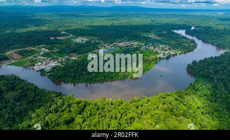 Luftfahrt des Suriname bei Pokigron, Suriname Stockfoto