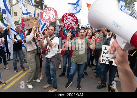 Istael, Demonstration gegen die israelische Regierung, Protest gegen die Justizreform, Tel Aviv Stockfoto