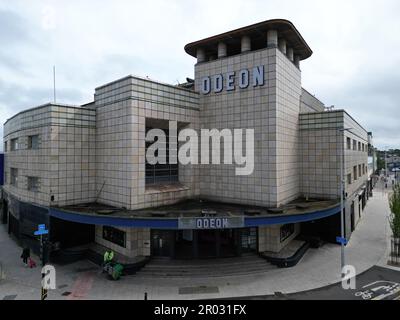 Das Ende einer Ära. Das Weston Super Mare Odeon-Kino schließt nächsten Monat, da es nicht mehr lebensfähig ist und es geschlossen hat. Filmtitel: Robert Timoney/Alamy Live News Stockfoto