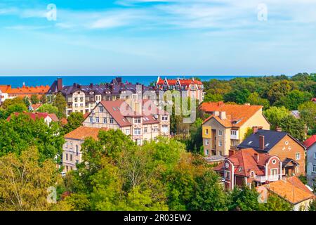 Zelenogradsk, die ehemalige deutsche Kurstadt Kranz. Kleine Stadt an der Ostsee, Luftaufnahme. Kaliningrad Region, Zelenogradsk, Russland - September Stockfoto