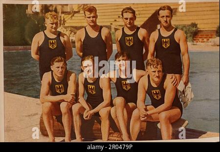 Das deutsche Wasserpolo-Team im Schwimmstadion bei den Olympischen Spielen 1932 in Los Angeles; (L bis R) Stand: Alb. Schumburg, Otto Cordes, Gerd Pohl, Erich Rademacher; Sitzung : Heiko Schwartz, Emil Benecke, Joachim Rademacher, Hans Schulze. Stockfoto