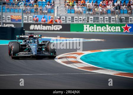 Miami Gardens, Florida, USA. 6. Mai 2023 Qualifying Day, F1 Grand Prix von Miami am Miami International Autodrome am 6. Mai 2023 in Miami Gardens, Florida, USA. Pole Position: 11 Sergio Perez (MEX) Red Bull Racing; zweiter: 14 Fernando Alonso (E) Aston Martin; dritter: 55 Carlos Sainz (E) Ferrari. Kredit: Yaroslav Sabitov/YES Market Media/Alamy Live News. Stockfoto