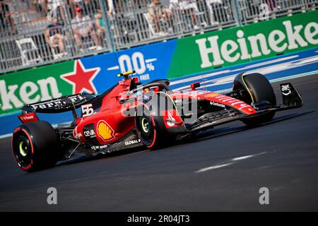 Miami Gardens, Florida, USA. 6. Mai 2023 Qualifying Day, F1 Grand Prix von Miami am Miami International Autodrome am 6. Mai 2023 in Miami Gardens, Florida, USA. Pole Position: 11 Sergio Perez (MEX) Red Bull Racing; zweiter: 14 Fernando Alonso (E) Aston Martin; dritter: 55 Carlos Sainz (E) Ferrari. Kredit: Yaroslav Sabitov/YES Market Media/Alamy Live News. Stockfoto