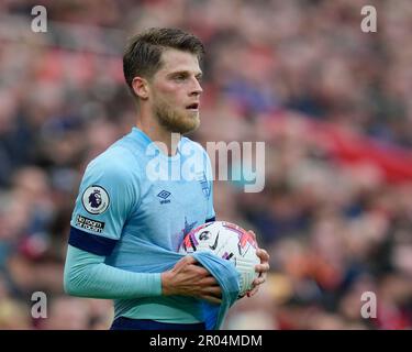 Mathias Jensen #8 von Brentford während des Premier League-Spiels Liverpool gegen Brentford in Anfield, Liverpool, Großbritannien, 6. Mai 2023 (Foto: Steve Flynn/News Images) Stockfoto