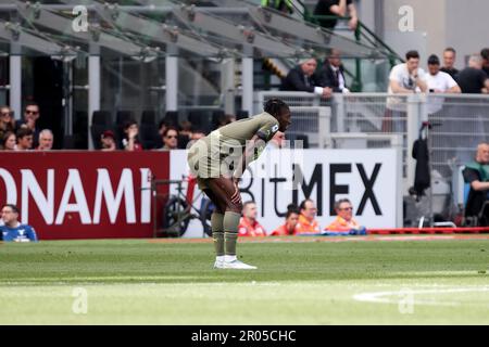 Mailand, Italien, 6. Mai 2023. Rafael Leao (17 Mailand) während des Spiels der Serie A Tim zwischen AC Milan und SS Lazio am 6. Mai 2023 im San Siro Stadium in Mailand, Italien. Kredit: Stefano Nicoli/Speed Media/Alamy Live News Stockfoto