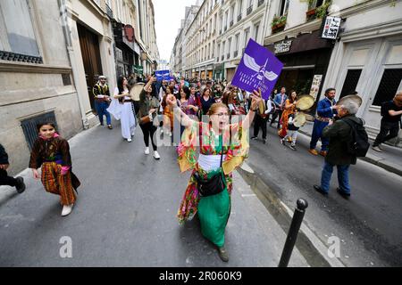 Paris, Frankreich. 07. Mai 2023. Berivan Firat, Sprecher des Kurdischen Demokratischen Rates von Frankreich 2. Ausgabe des Kurdenfestivals von Paris, organisiert vom Kurdischen Demokratischen Rat von Frankreich Rathaus des 10. Arrondissement (CDKF) in Paris, Frankreich am 6. Mai 2023. Foto: Karim Ait Adjedjou/ABACAPRESS.COM Kredit: Abaca Press/Alamy Live News Stockfoto