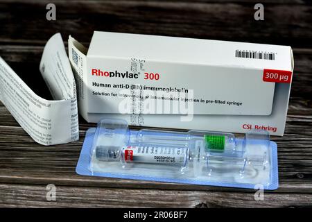 Kairo, Ägypten, Mai 2 2023: Humanes Anti-D (Rh)-Immunglobulin Rhophylac 300 μg Mikrogramm 1500 I.E. für intravenöse oder i.m. Stockfoto