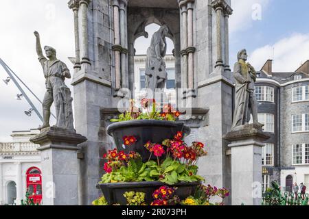 Cork, Irland - 19. April 2023: Das Nationaldenkmal auf der Grand Parade in der Provinz Cork Munster in Irland, Europa Stockfoto
