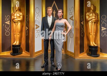 Shah Alam, Malaysia - April 17,2023 : David Beckham und Victoria Beckhams Wachsfiguren auf dem Red Carpet 2 in I-City Shah Alam. Stockfoto