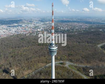 Stuttgarter fernsehturm, Stuttgarter Skyline, Luftaufnahme und Panorama in Deutschland. Stockfoto