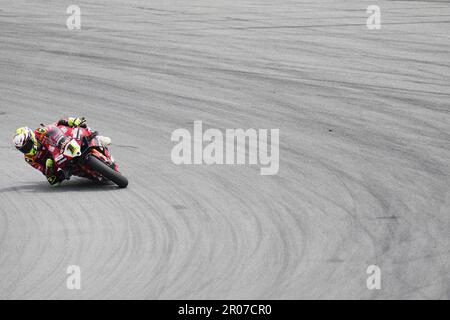 Alvaro Bautista (ESP) Ducati Panigale V4R Aruba.IT Racing - Ducati während der SBK FIM Superbike World Championship während des Rennens 2 auf dem Circuit de Barcelona-Catalunya am 7. Mai 2023 in Barcelona, Spanien. (Foto: Bagu Blanco / PRESSIN) Stockfoto