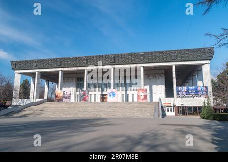 Chisinau, Moldawien - 8. März 2023: Maria Biesu Nationaloper und Balletttheater. Stockfoto